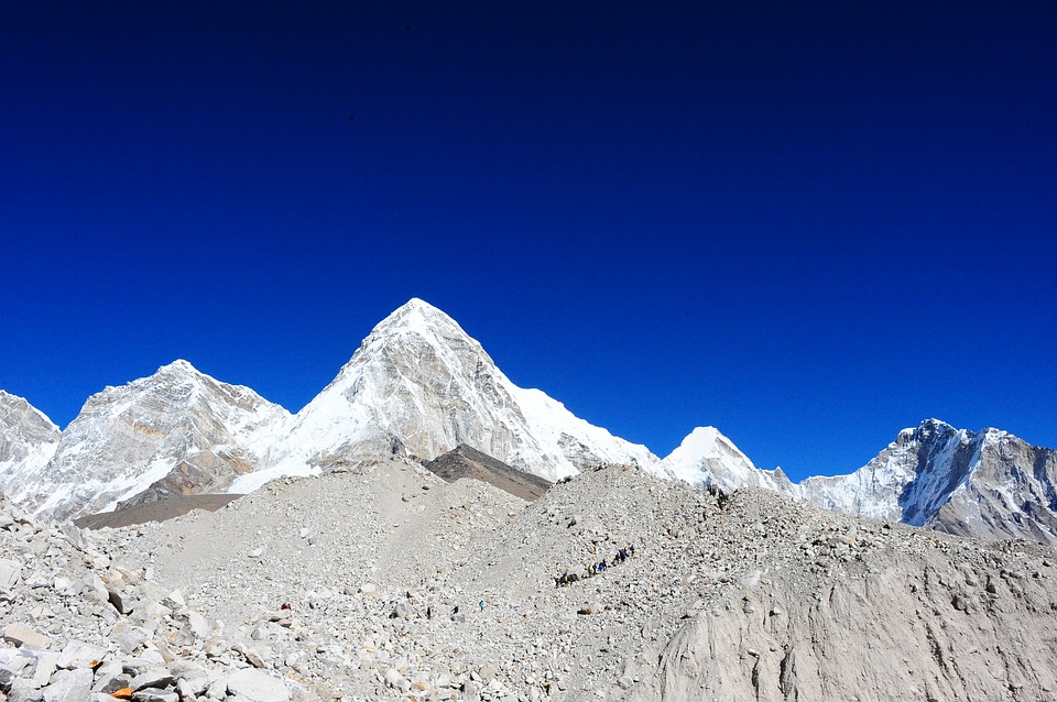 Trekking to Everest