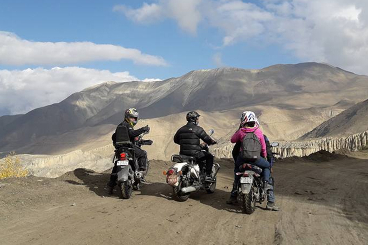 Upper Mustang Motorcycle Tour